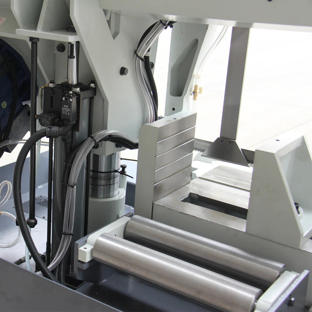 Scie horizontale à double colonne Kaka Industrial TGK-16