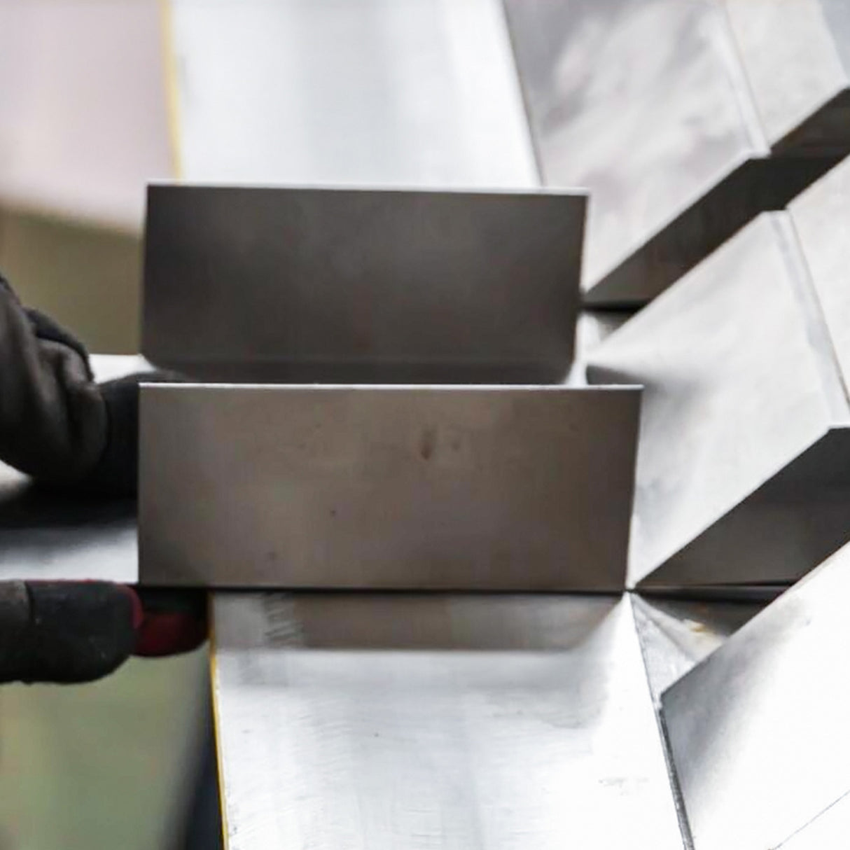 W-4812 48" X 12 Gauge Heavy Duty Sheet Metal Pan & Box Brake