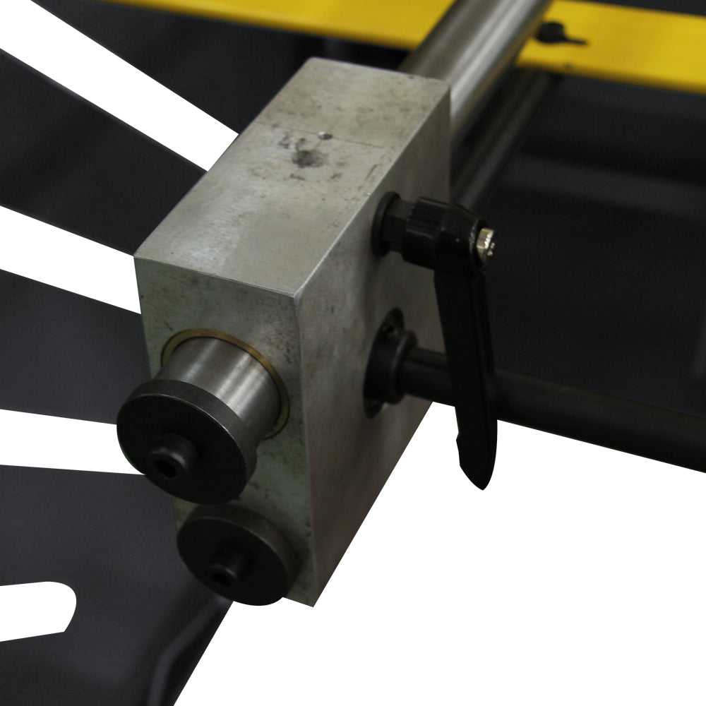 Q11-4811A  Electric metal shearing machine with light curtain.220V-60HZ-3PH