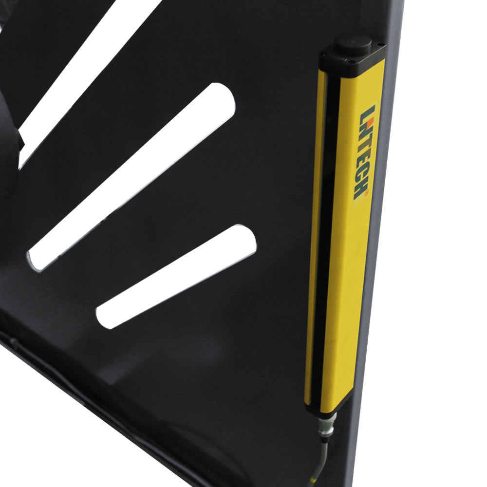 Q11-4811A  Electric metal shearing machine with light curtain.220V-60HZ-3PH