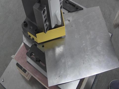 Kaka Industrial HN-1104 Manual Corner Notcher