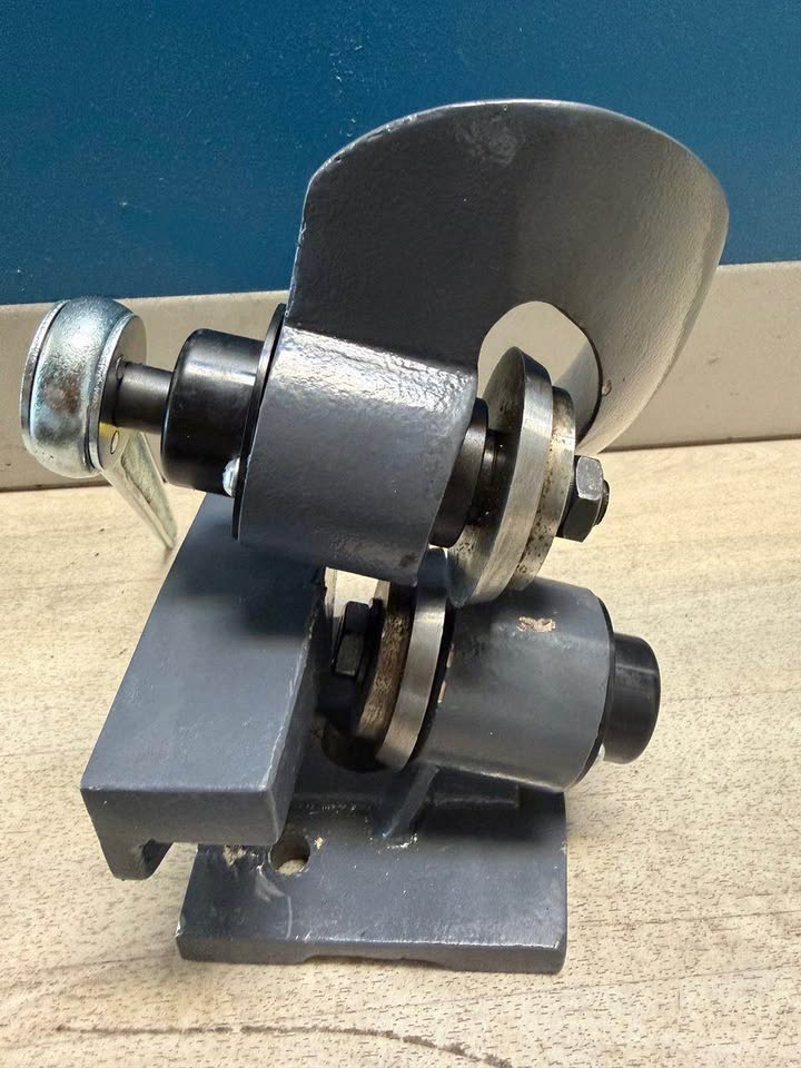 (DEMO/OPEN BOX ) Multi-purpose Throatless Sheet Metal Shear MMS-2