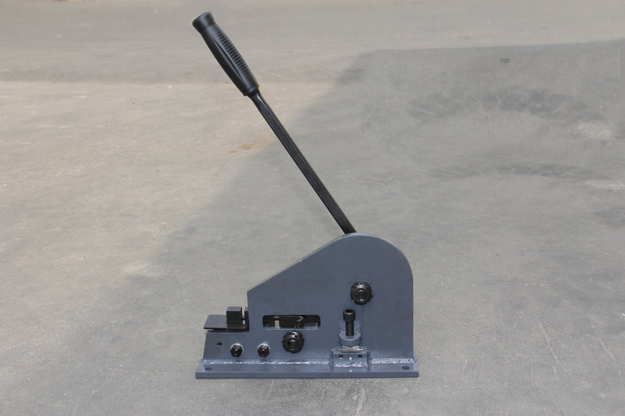 W-2 Multipurpose metal craft tool set