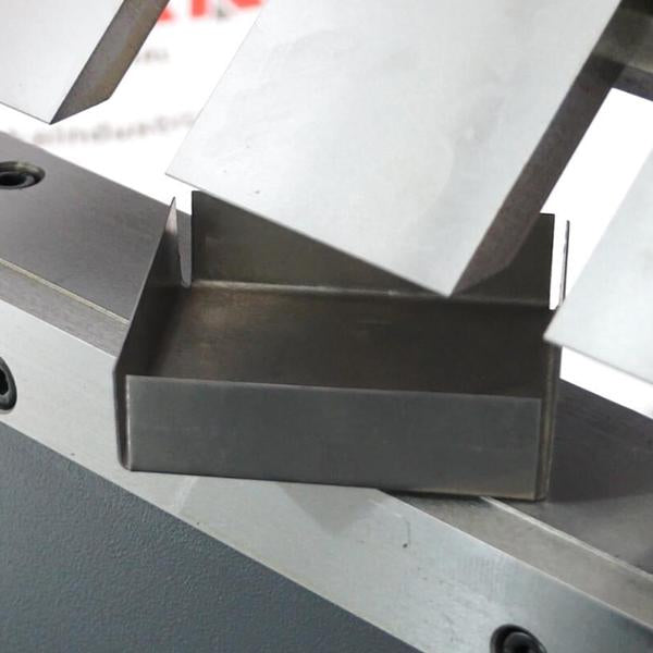 PBB-4012 40" 12 Gauge Pan and Box Brake With Foot Clamp